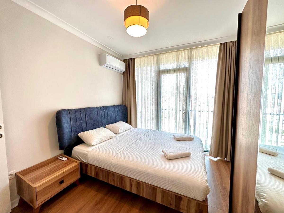 Sisli Modern Residence, 2 Bedroom Apartments, 250M Metro Station Istanboel Buitenkant foto