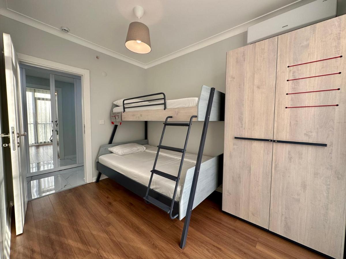 Sisli Modern Residence, 2 Bedroom Apartments, 250M Metro Station Istanboel Buitenkant foto