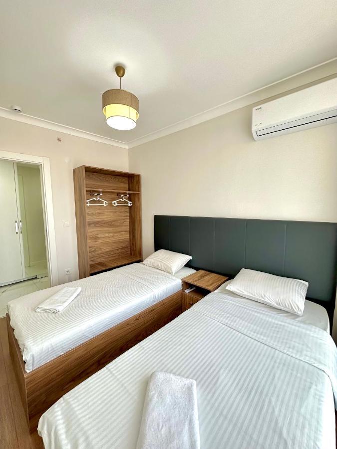 Sisli Modern Residence, 2 Bedroom Apartments, 250M Metro Station Istanboel Buitenkant foto