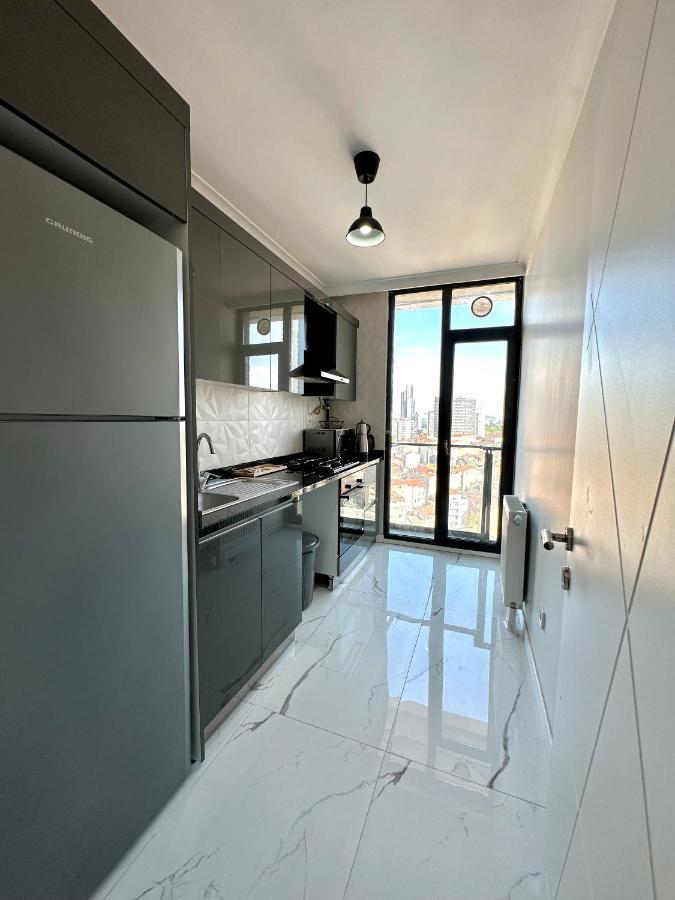 Sisli Modern Residence, 2 Bedroom Apartments, 250M Metro Station Istanboel Buitenkant foto