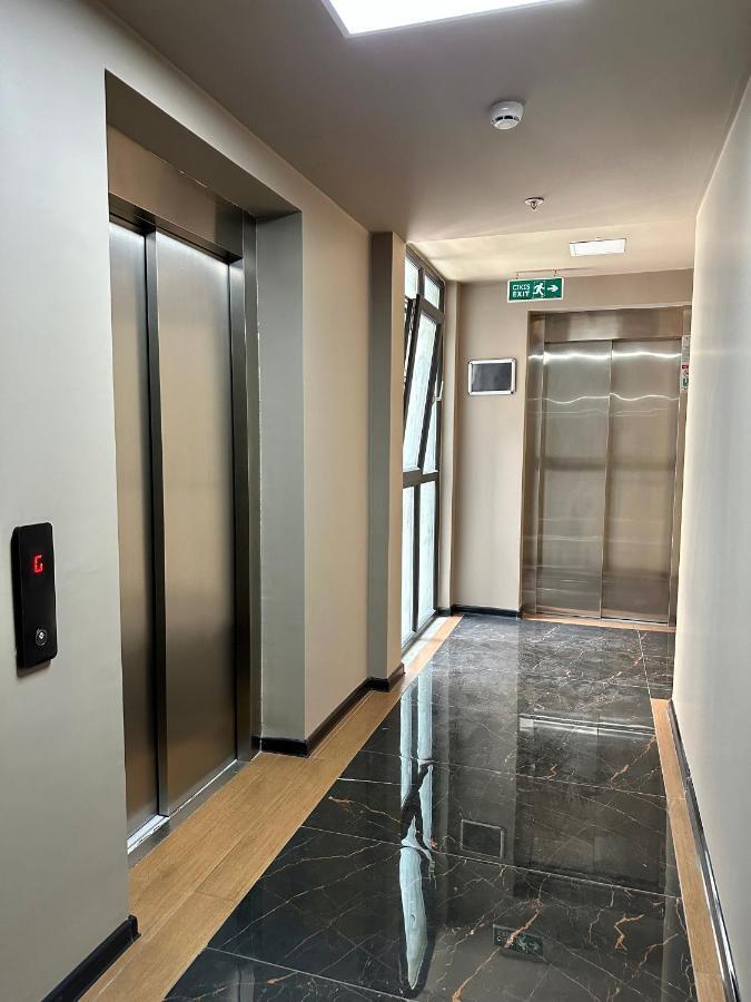 Sisli Modern Residence, 2 Bedroom Apartments, 250M Metro Station Istanboel Buitenkant foto